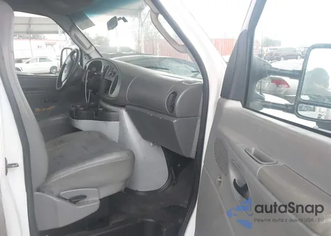 2008 Ford E-350 Super Duty Commercial/Recreational from USA, damaged, VIN 1FTSS34LX8DA96586